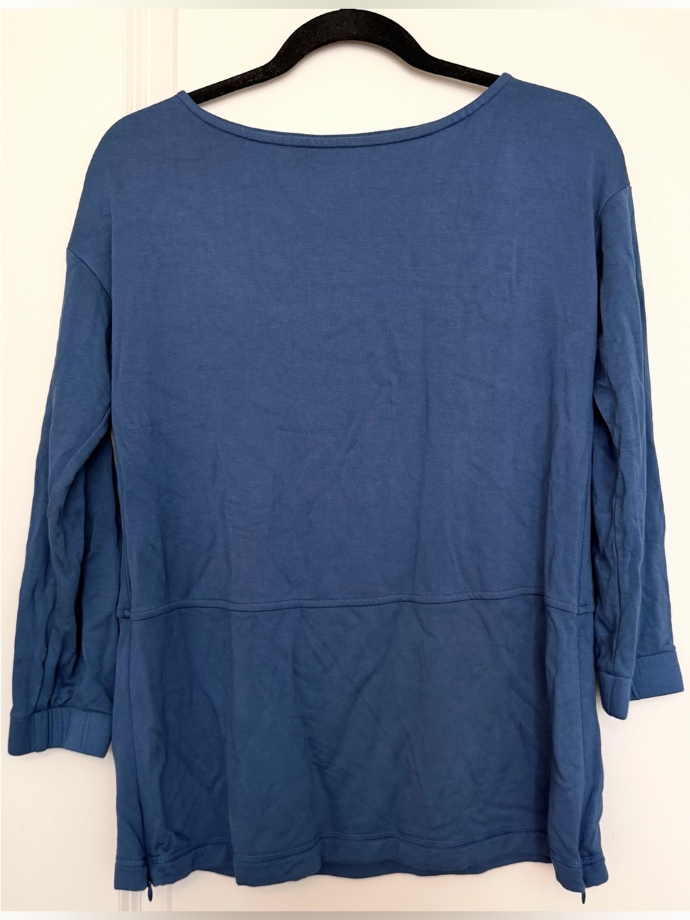 J Jill Women's relaxed blue long-sleeve top Size SP